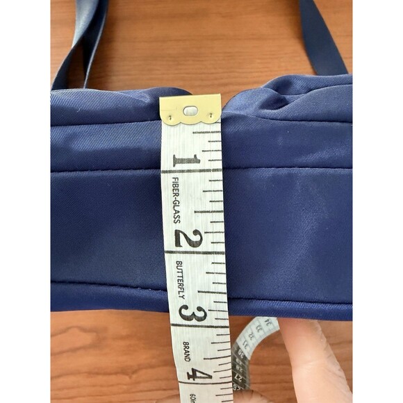 TUMI Navy Nylon Crossbody Voyager Messenger Bag Gold Hardware Front Pockets READ - Picture 8 of 16